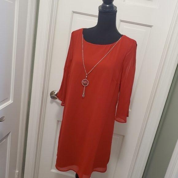 NWT Love Reign Shift Dress Size Large, lightweight cold shoulder - Picture 8 of 13